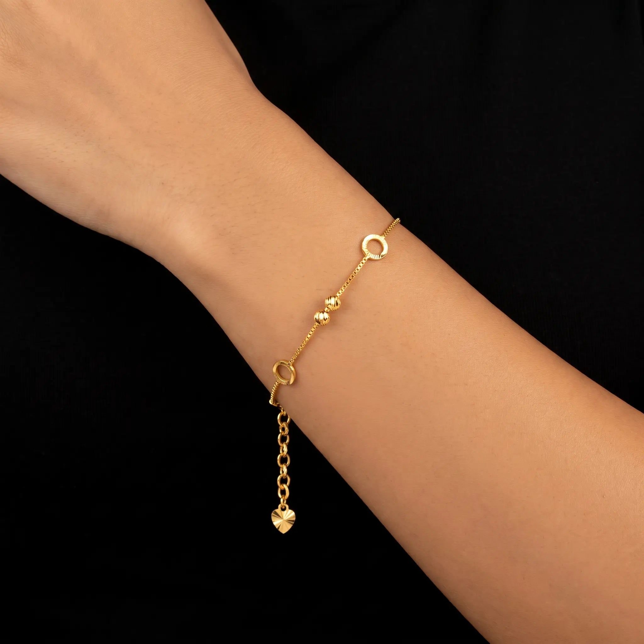 Circle Station Bracelet Gold Layered