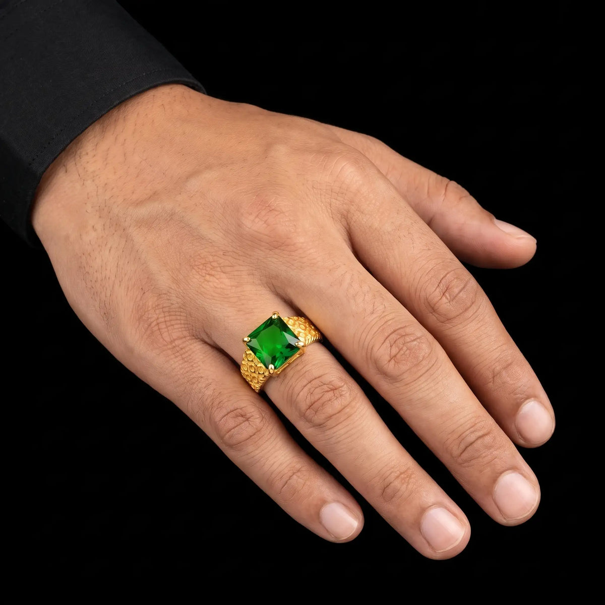 Gents Premium Emerald Lattice Solitaire Ring Gold Layered