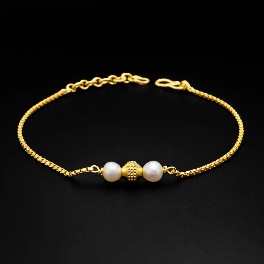 Elegant Pearl Bracelet