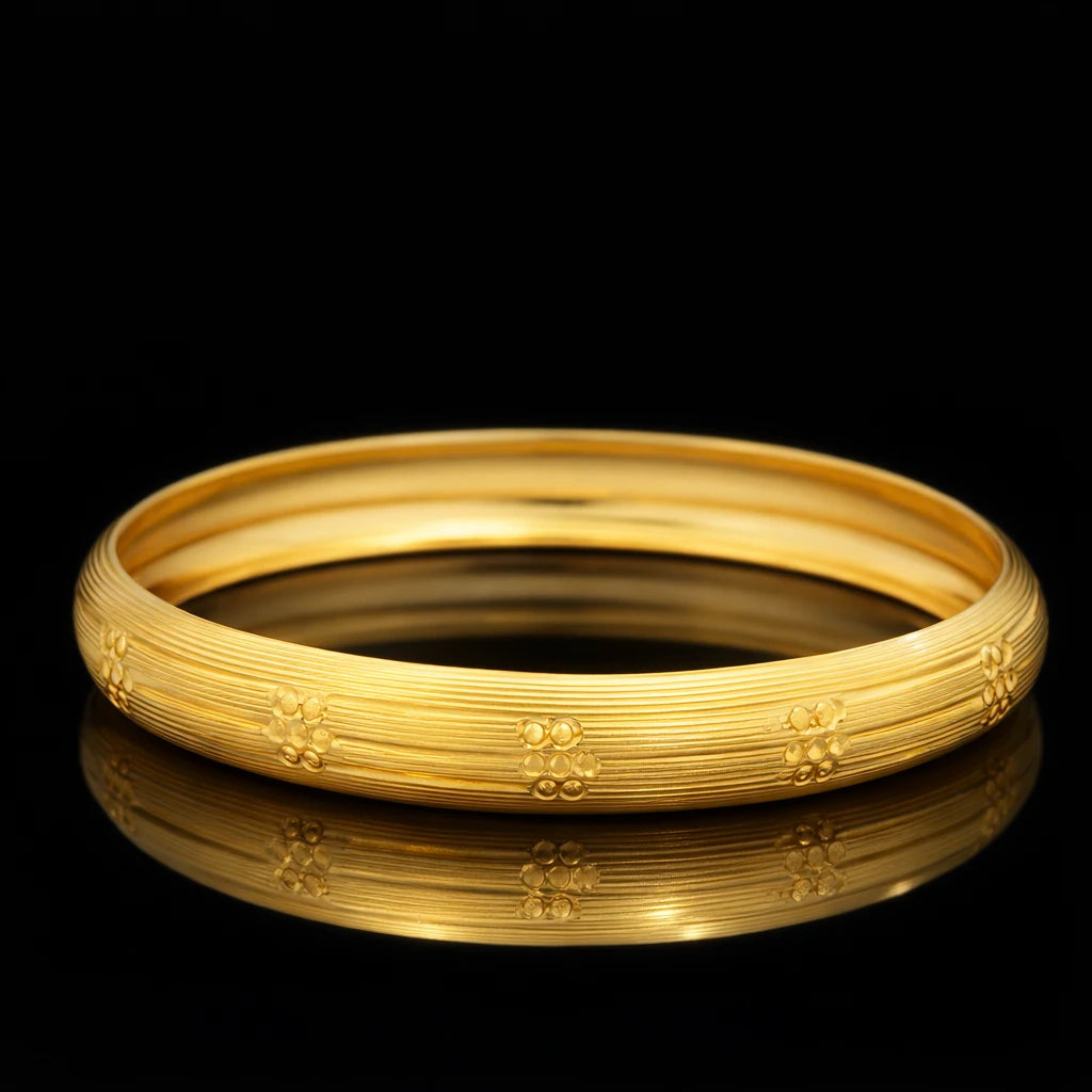Elegant gold plated bangle