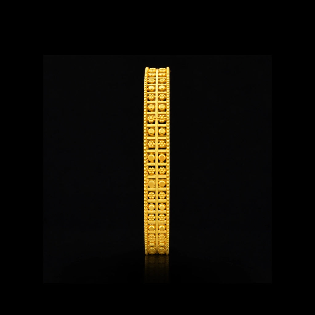 Premium Lattice Granule Floret Broad Bangle Gold Layered