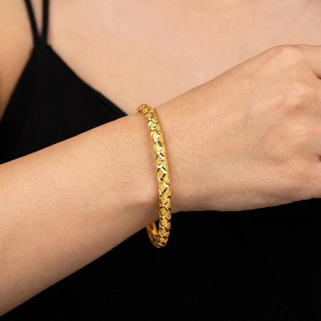 Golden Bangle PGB83-041