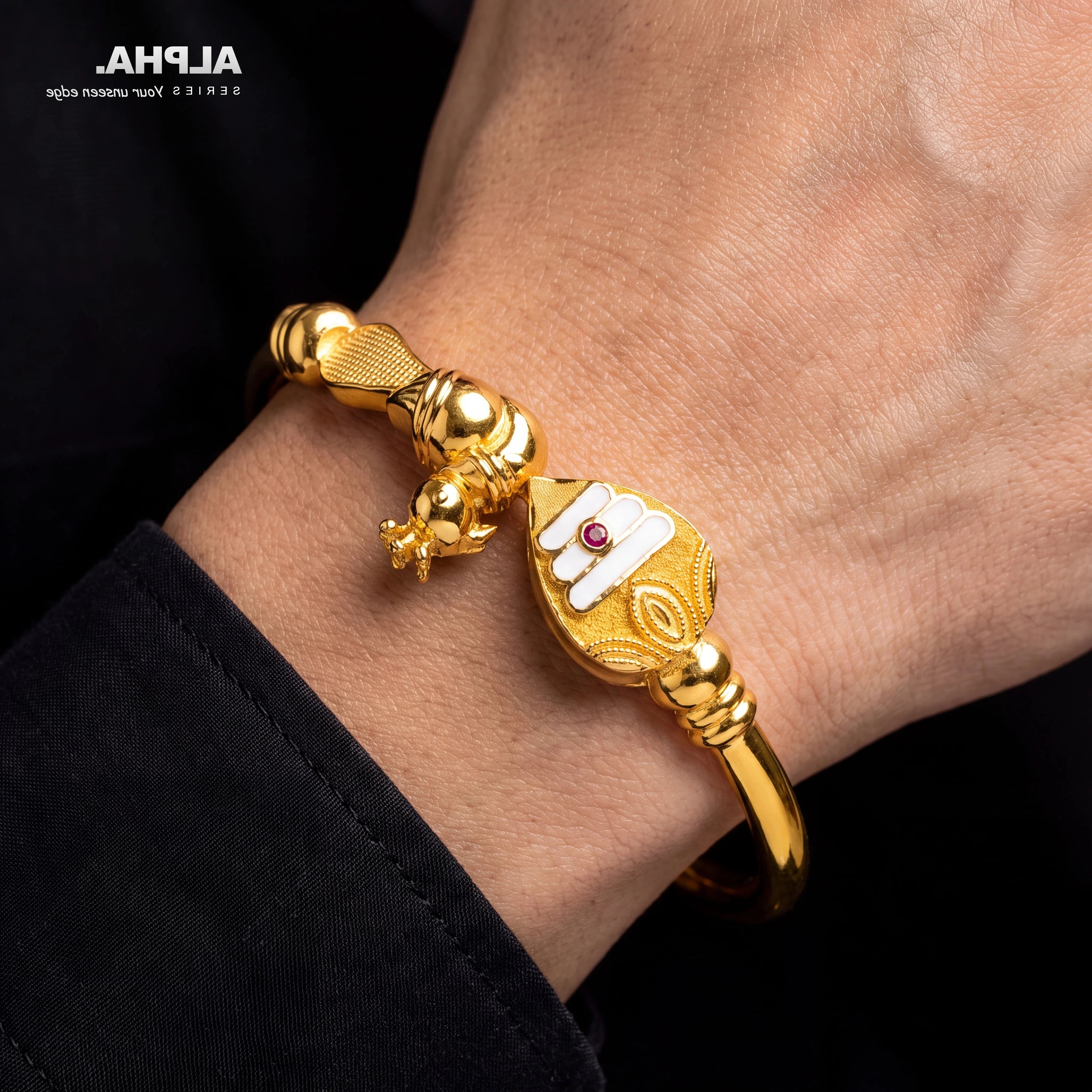 Murugan Baby Charm Bangle Gold Layered