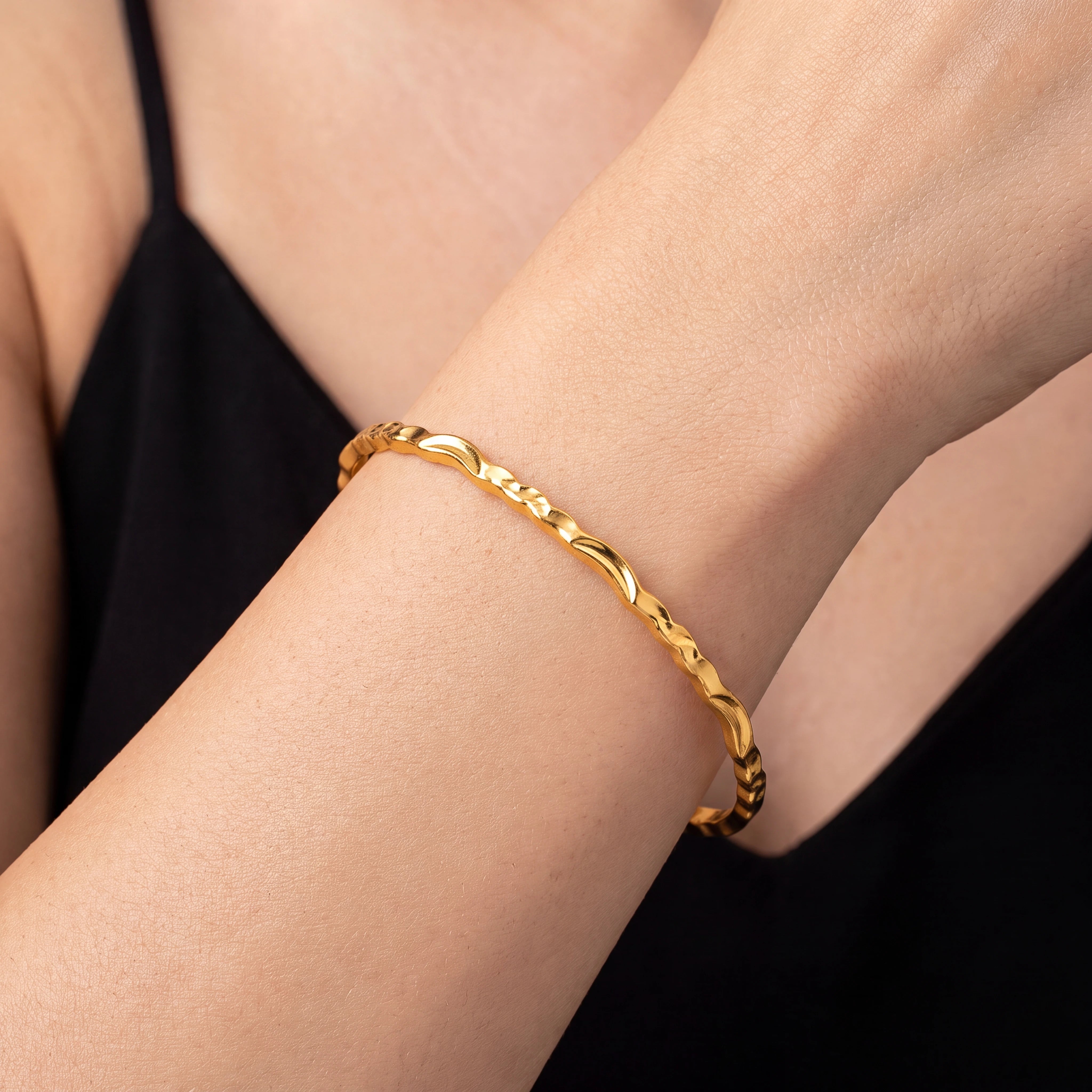 Golden Bangle PGB29a-001