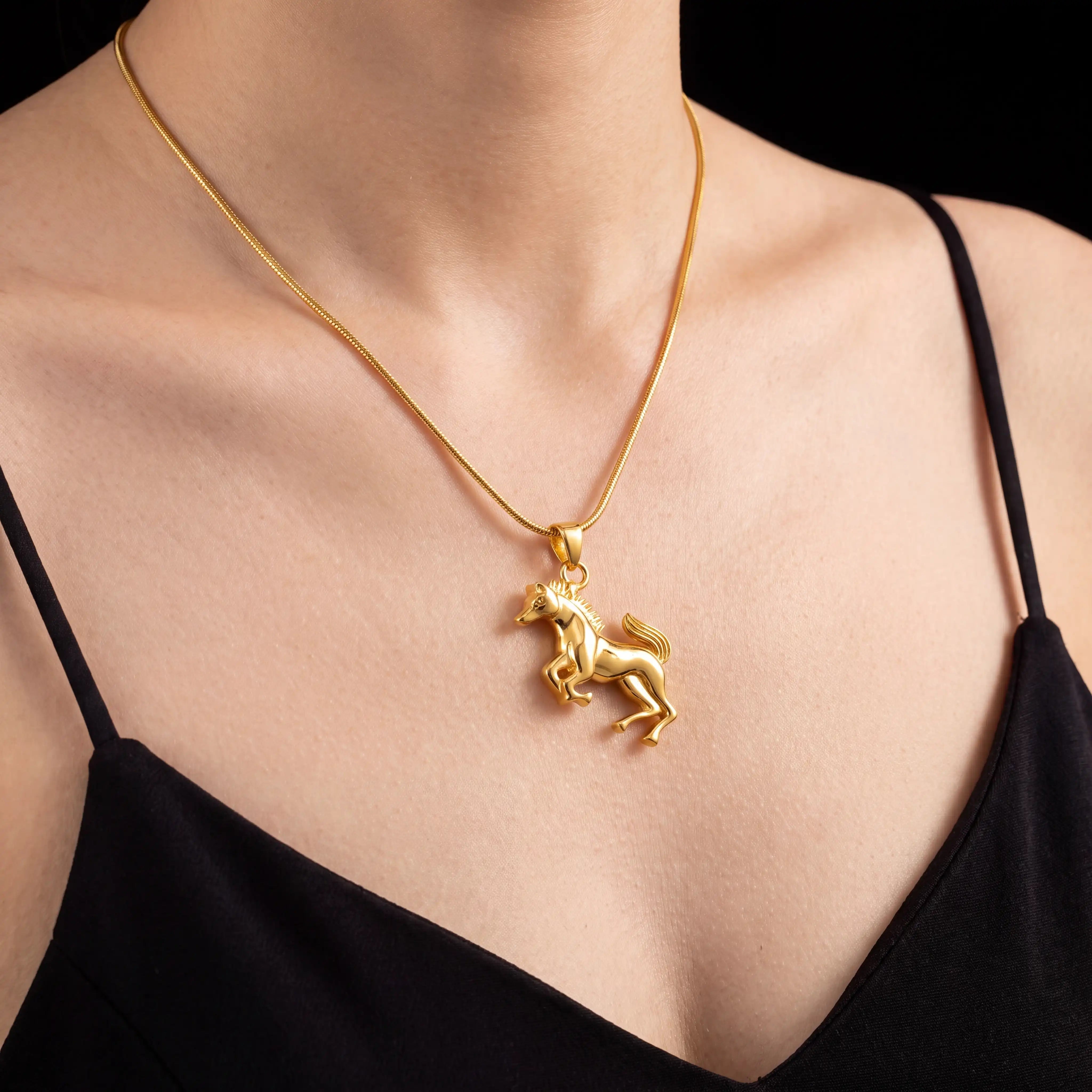 Gold Pendant PGLT10-052