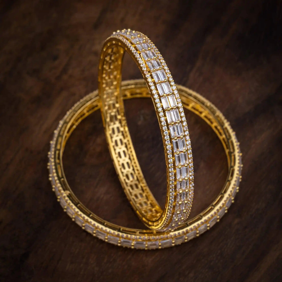 Stone Bangle PSB20W-013 - Parakkat Jewels
