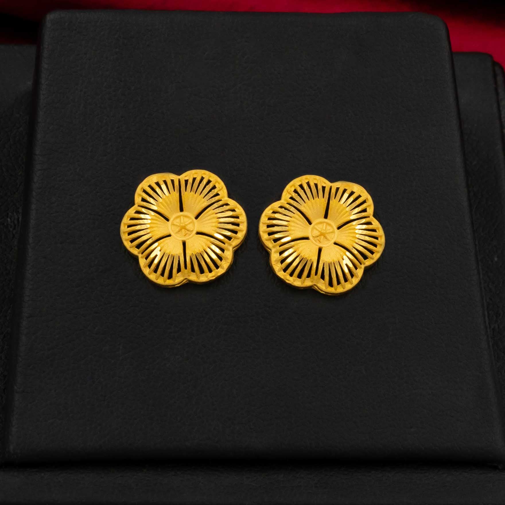 Shop Latest One Gram Gold Layered Stone Studs in India | Parakkat Jewels