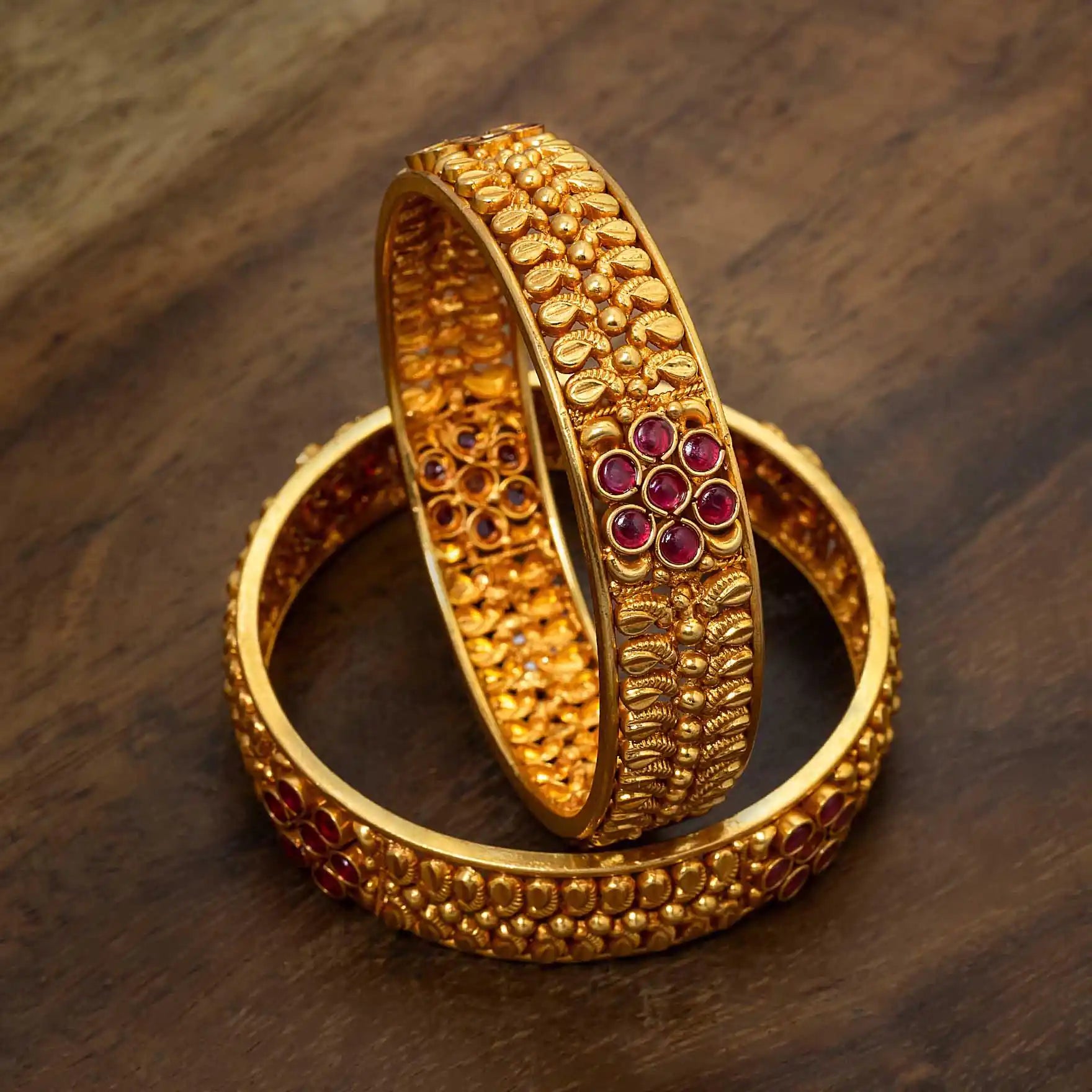 Sreshta Bangle PSGRBSR18R-006 - Parakkat Jewels