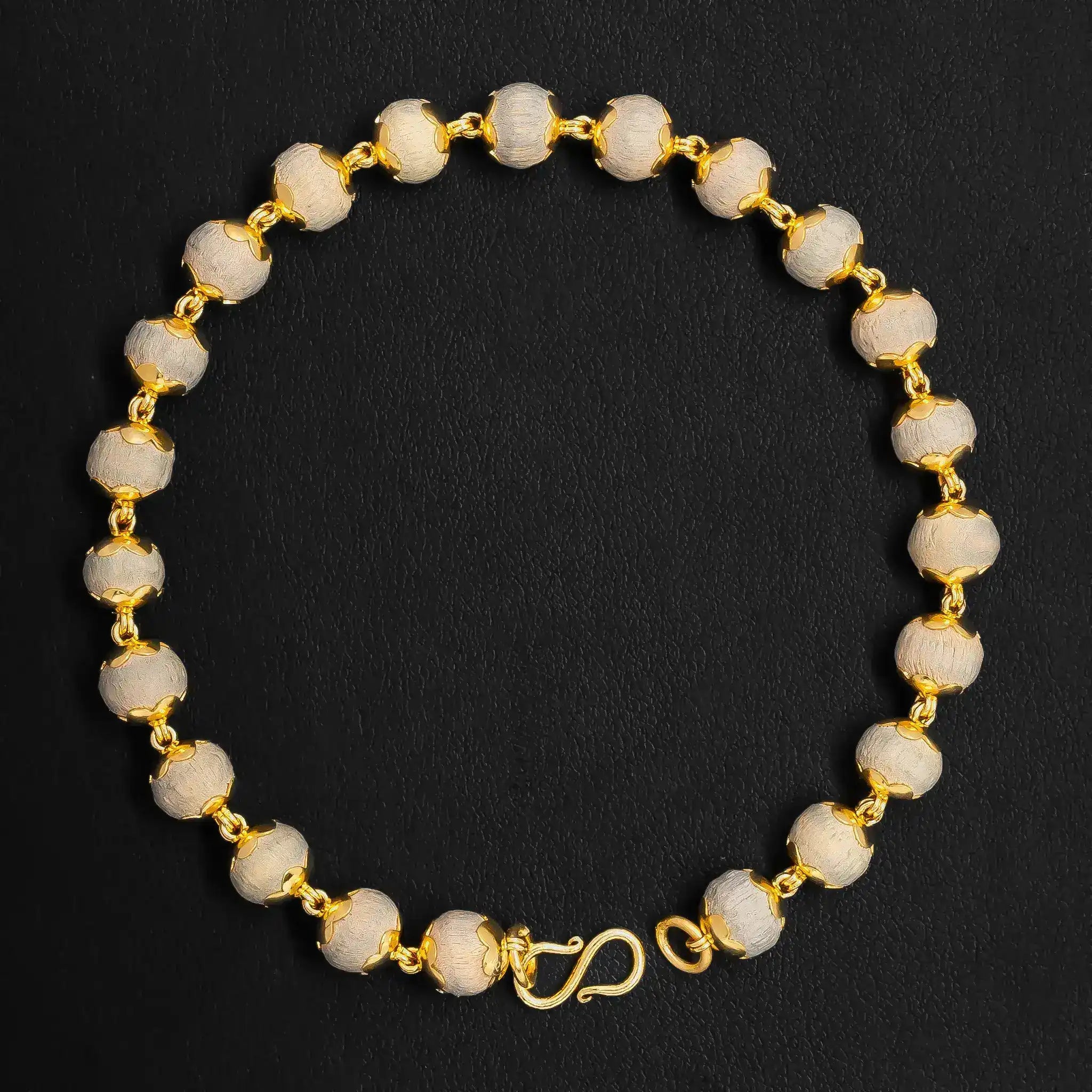 Elegant Gold Bracelet For Women