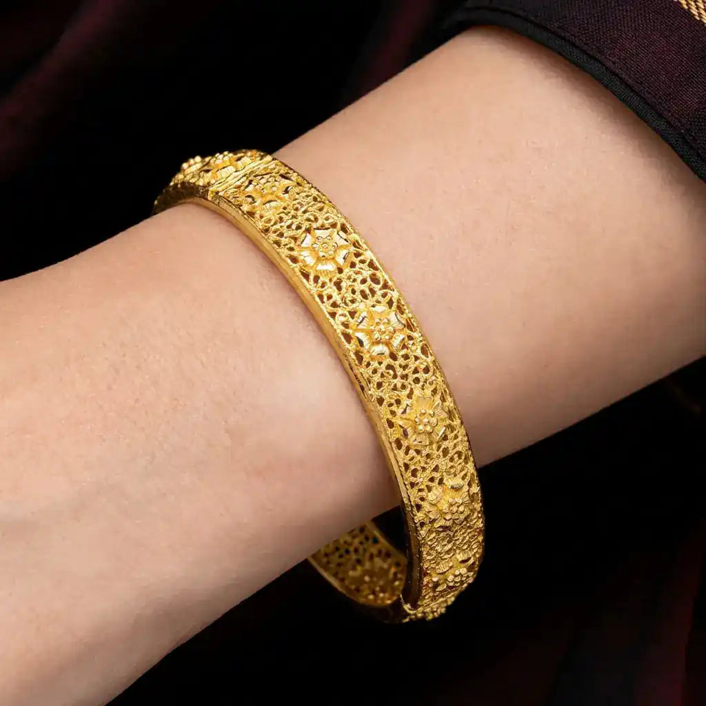 24ct Heavy Gold Layered Spanish Bangle PGB4-022