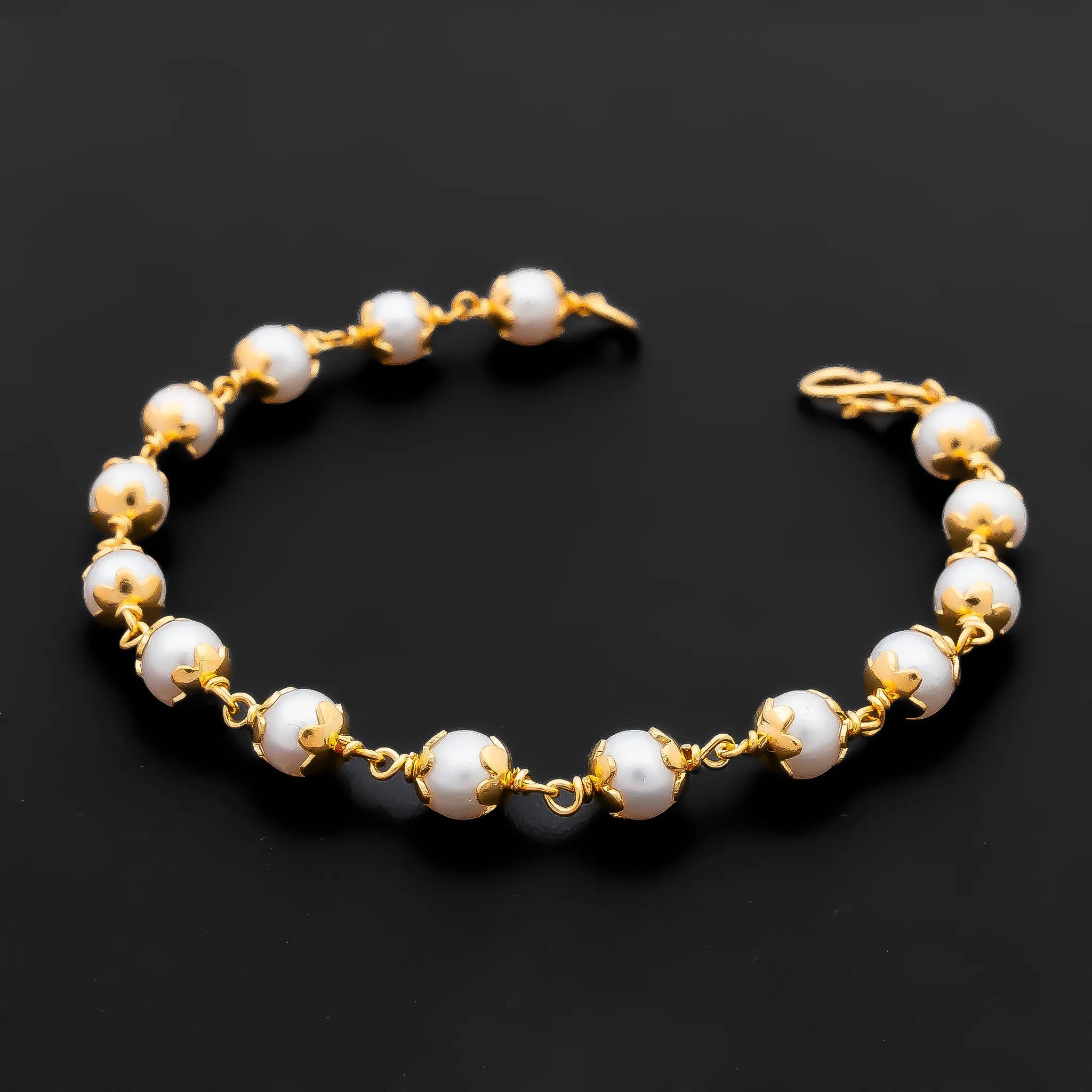Traditional Bracelet For Festive Wear