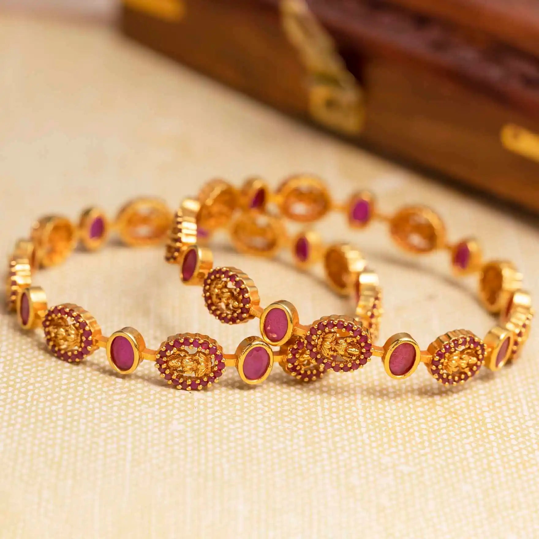 Sreshta Bangle PSGRBSR3R-053