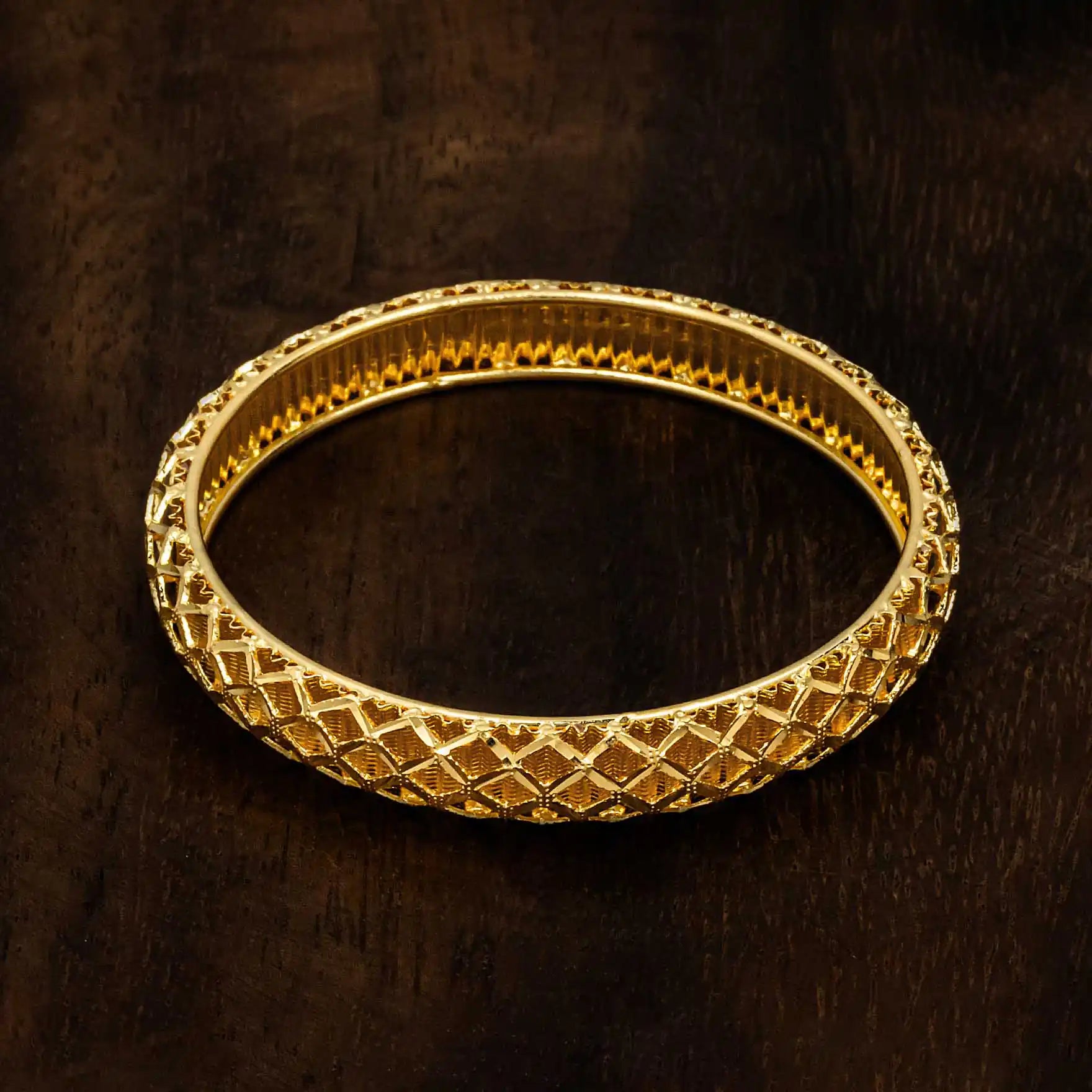 Gold Bangle PGB9-052
