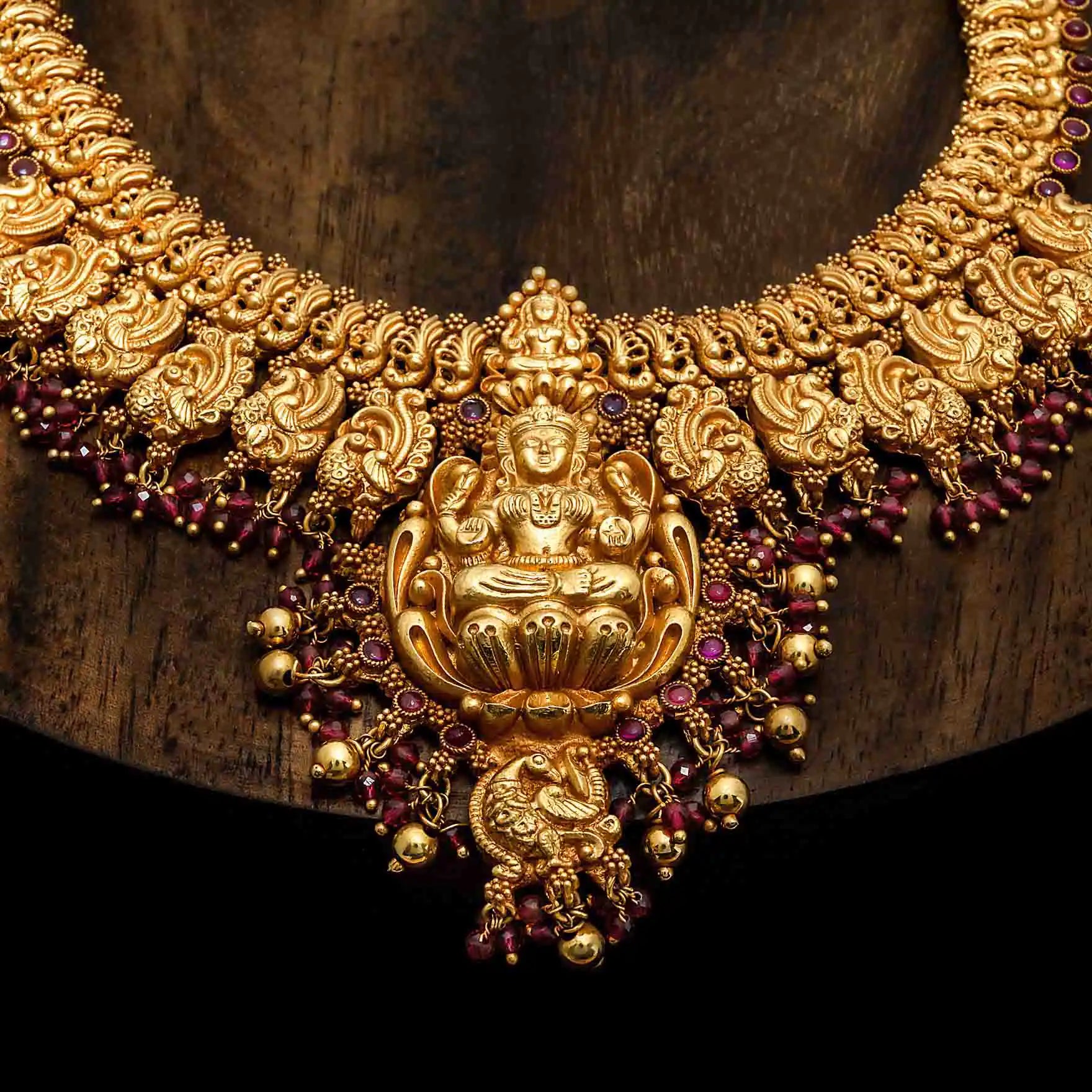 Sreshta Necklace PSGRNSSR23R-039 — Gold Plated Jewellery | Parakkat Jewels