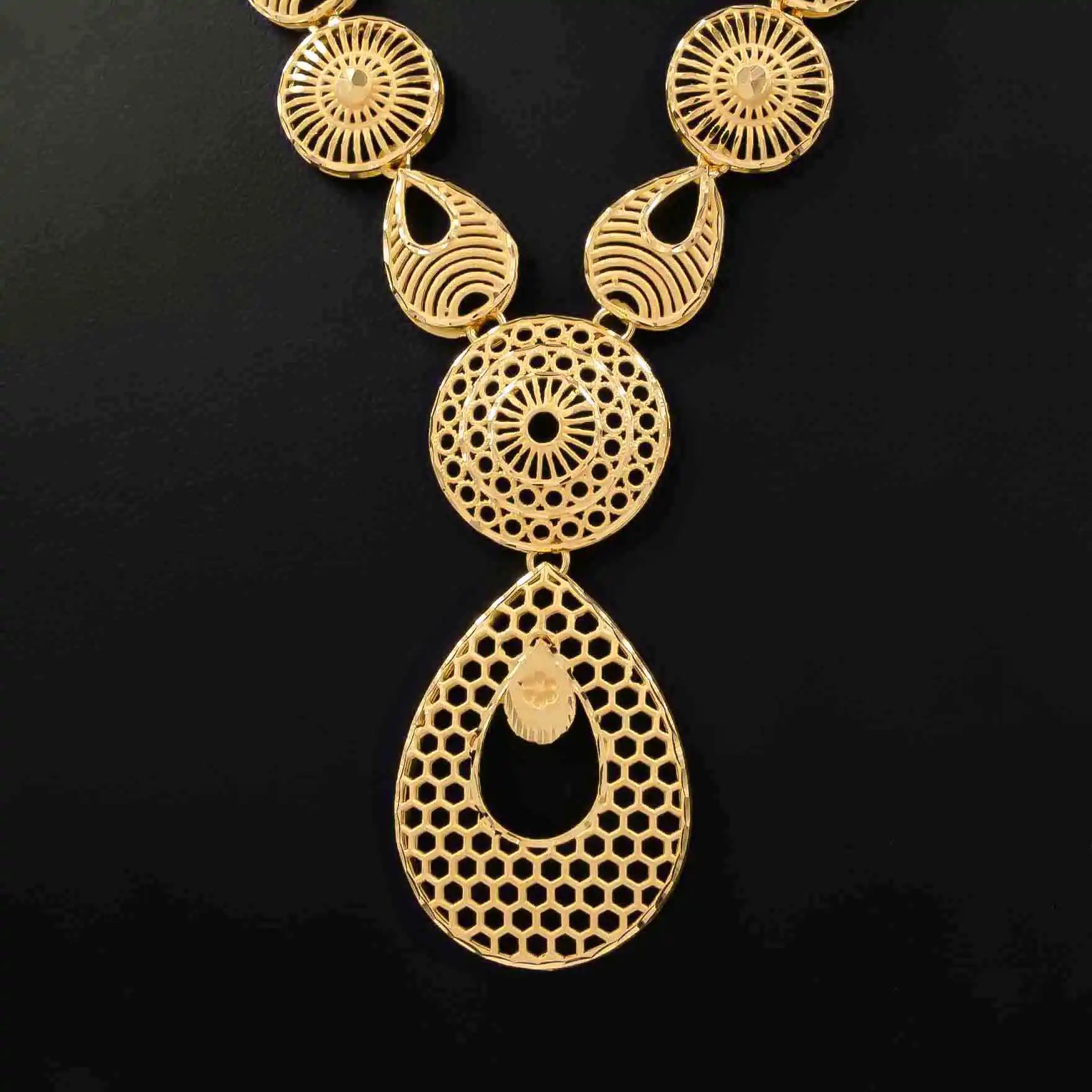 Gold Layered Women's Necklace