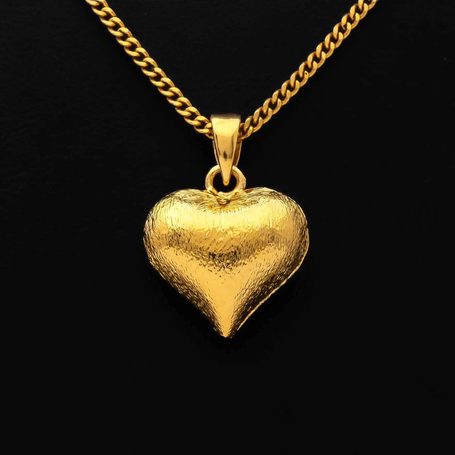 Heart pendant
