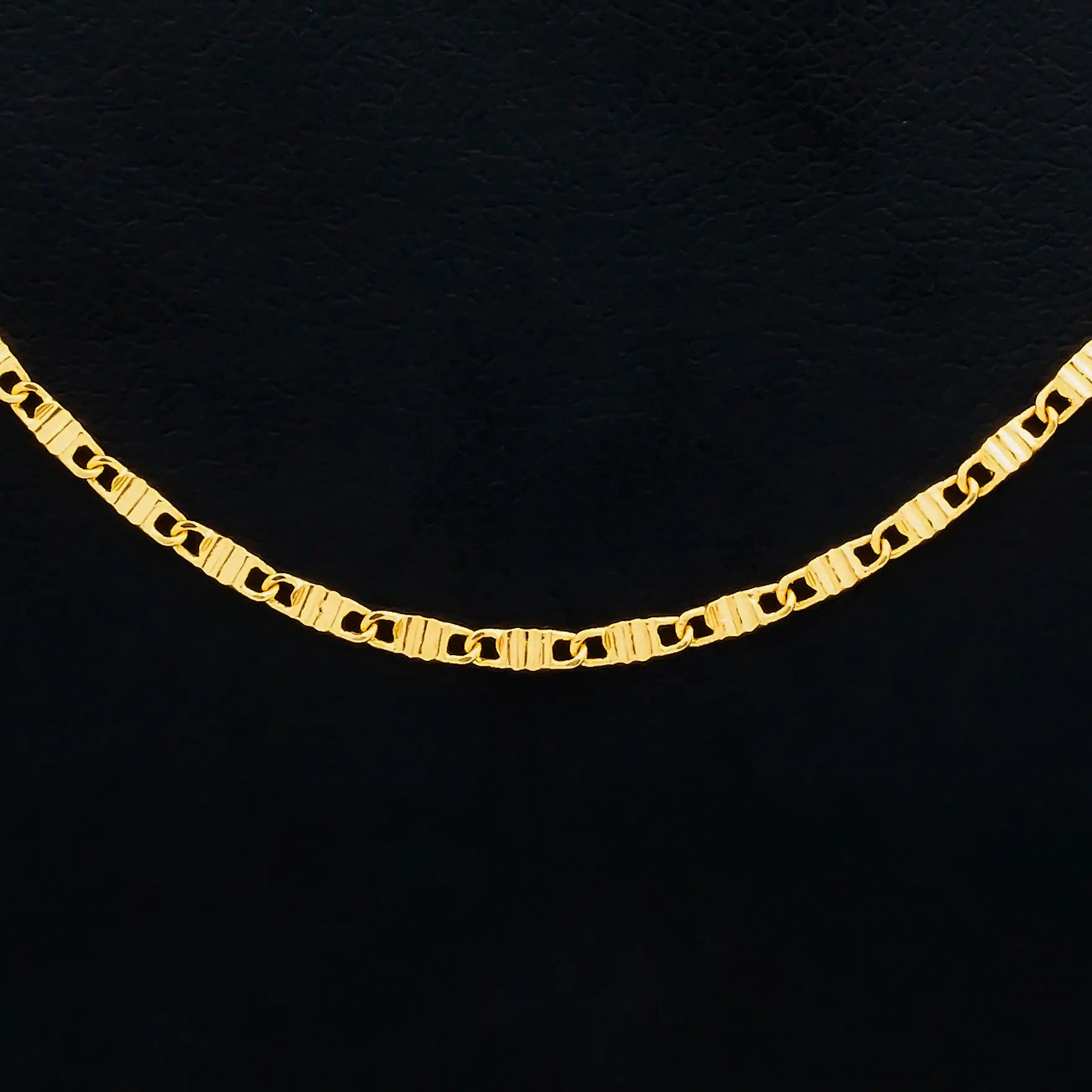 Golden Rectangular Anchor Millennium Chain PCM78-052