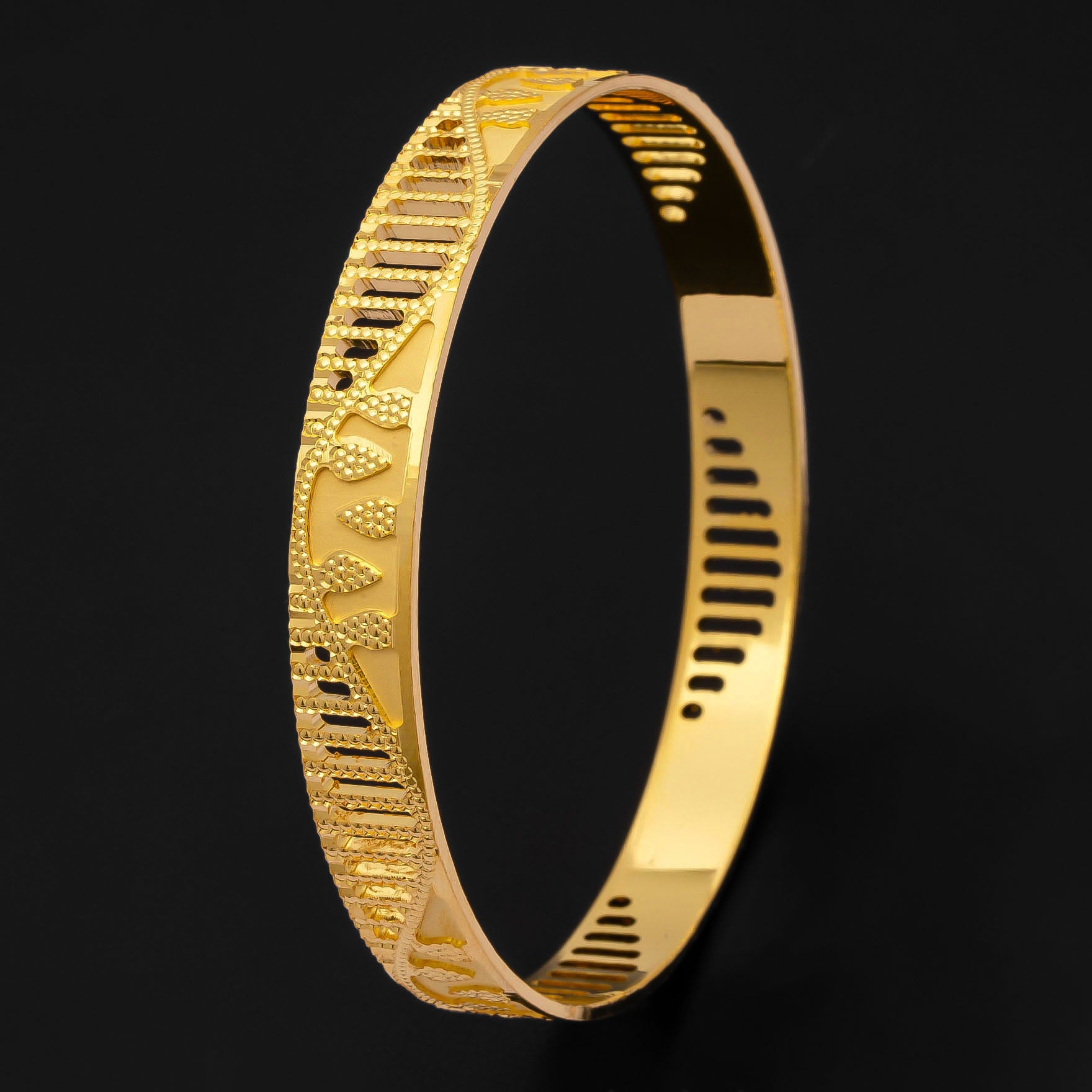 GOLDEN BABY BANGLE PGBB8-052