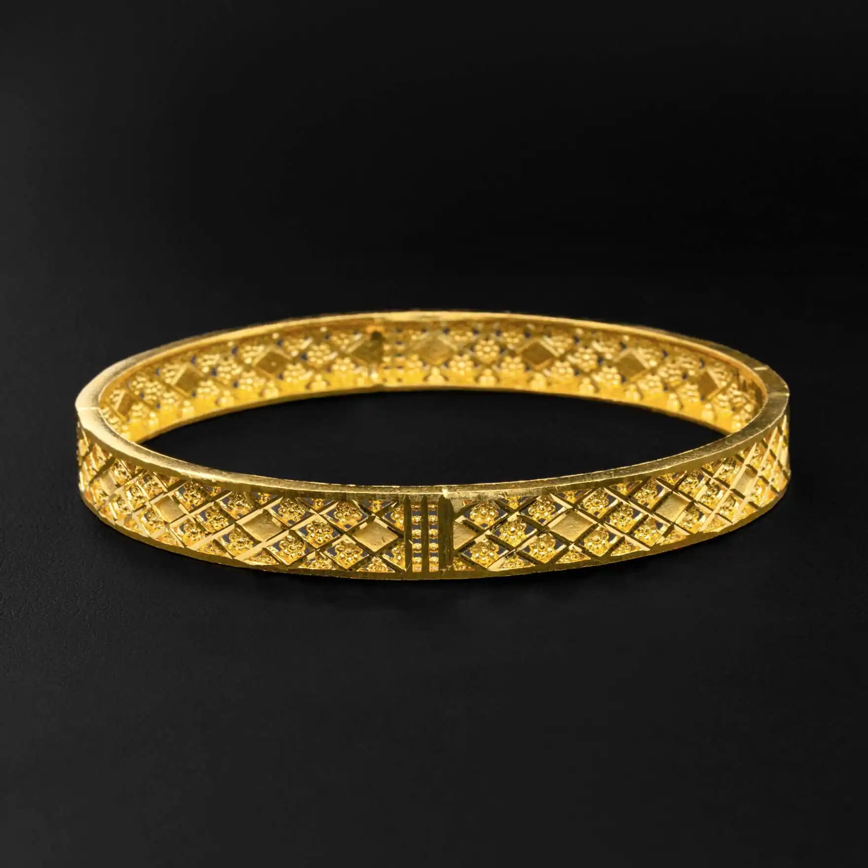 24ct Heavy Gold Layered Natalie Bangle PGB10-022