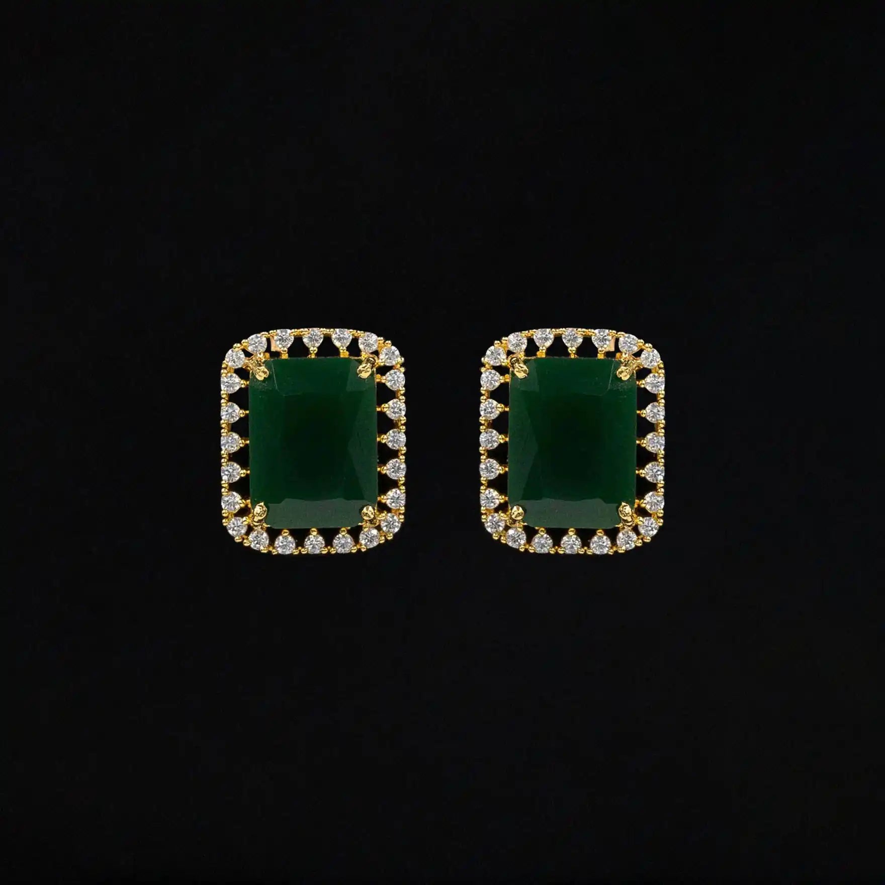 Gold pendant with Stud PMSST4WG-052, PMSLT1WG-082