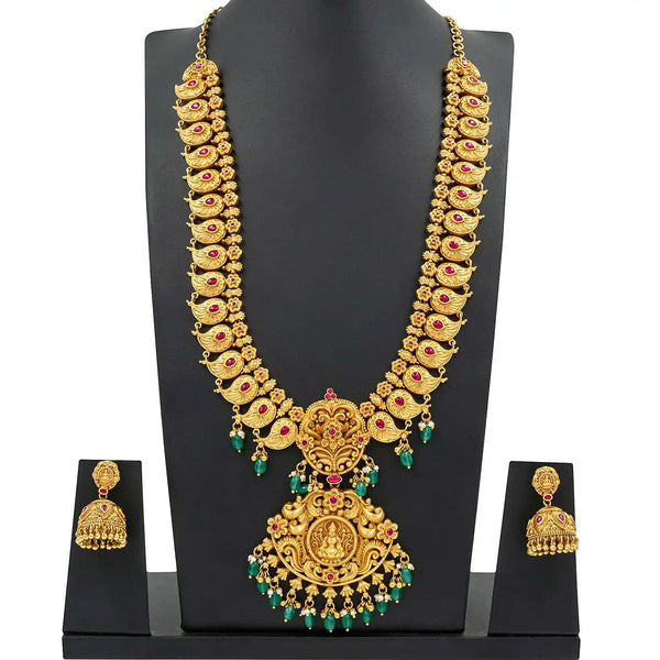 Customised piece made by Parakkat Jewels