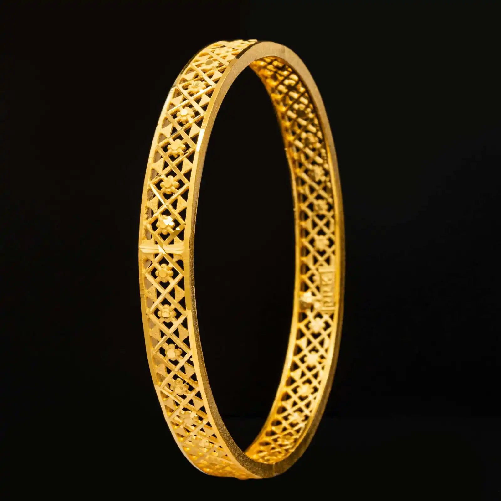 Golden Bangel PGB43-022