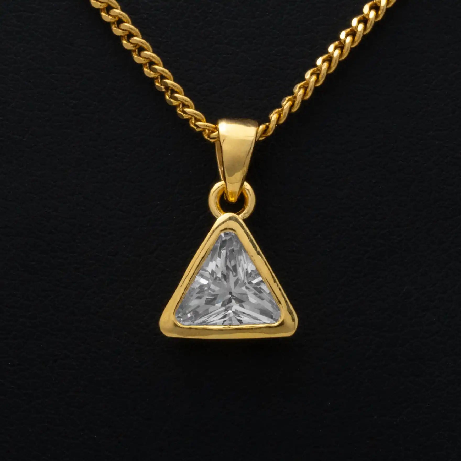 GOLD PENDANT PSLT136W-06