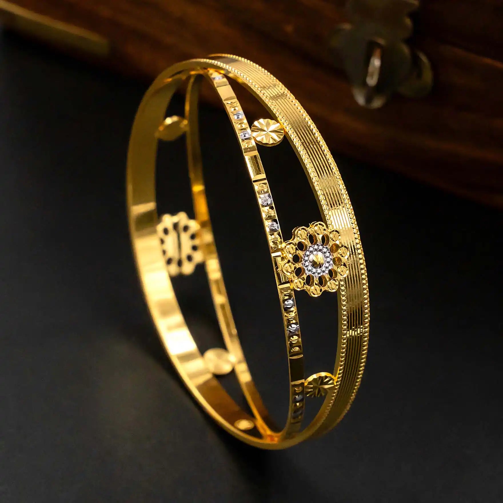 Rhodium Bangle PRGB93-062