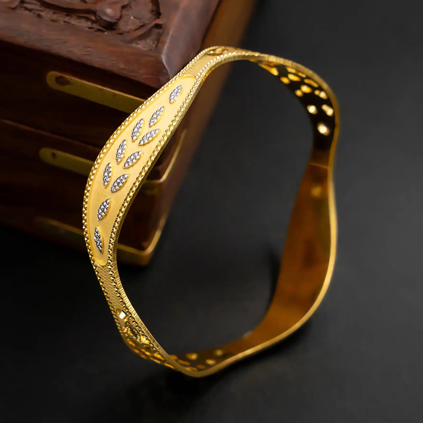 Rhodium Bangle PRGB91-062