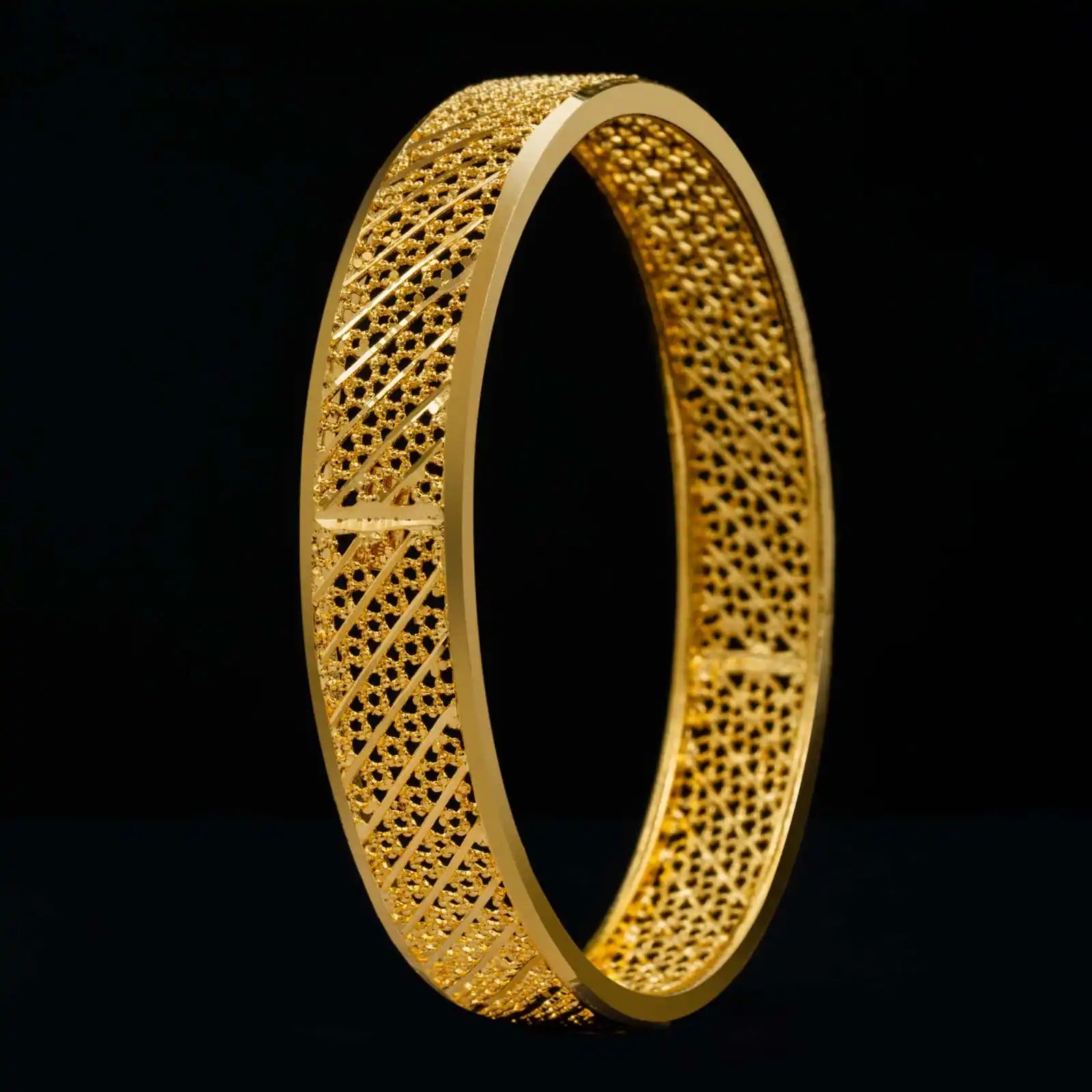 24CT HEAVY Gold Layered BOHO STYLE BANGLE PGB27-052