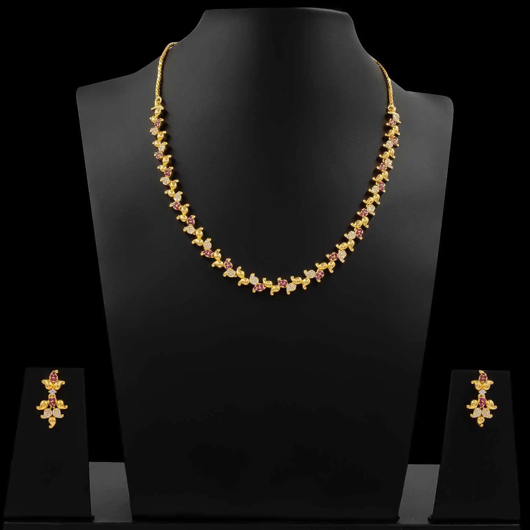 Modern Stone Necklace With Earrings