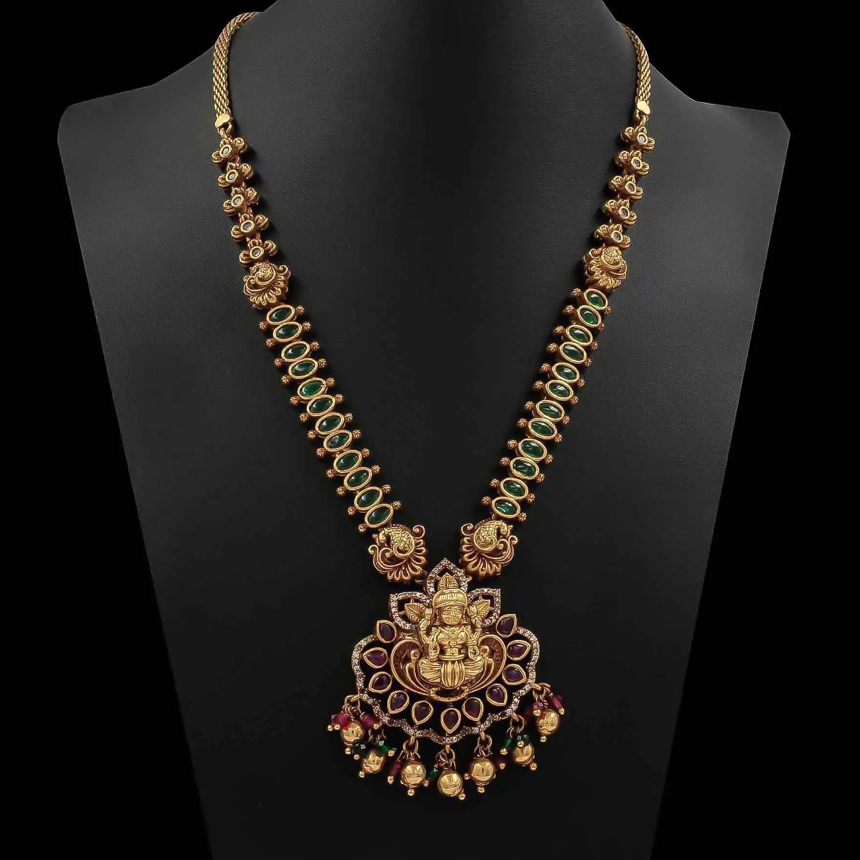 Traditional Goddess Necklace 