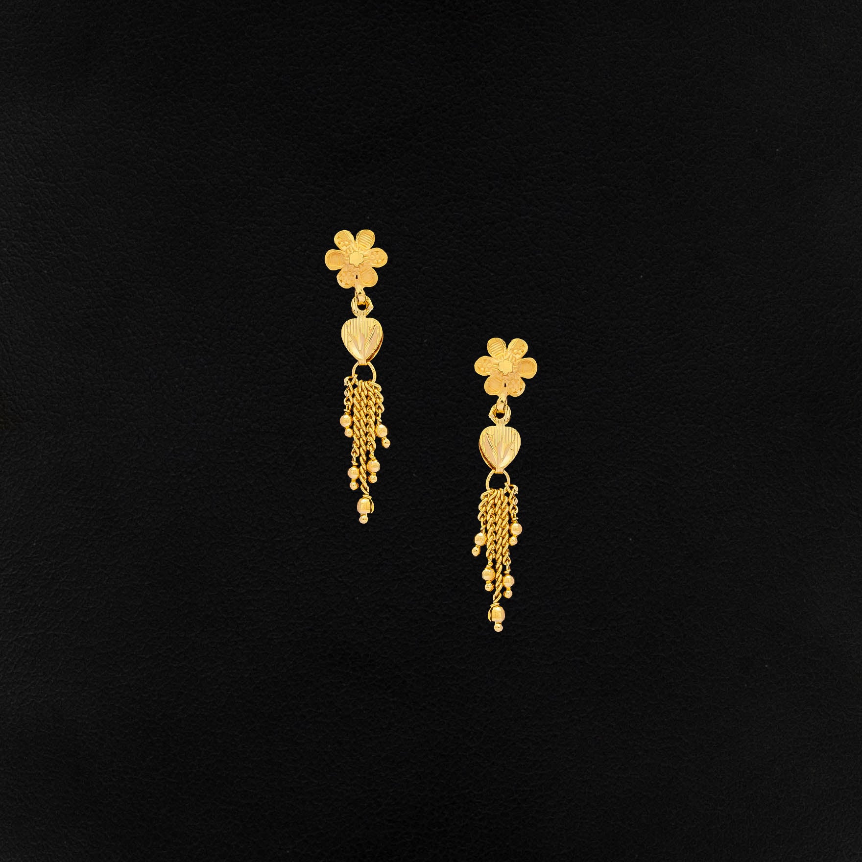 GOLDEN HANGING STUD PGHST46-041