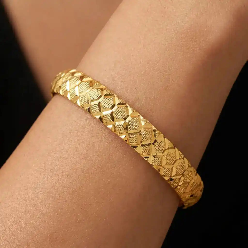 24ct Heavy Gold Layered Enamel Bangle PEB12-091