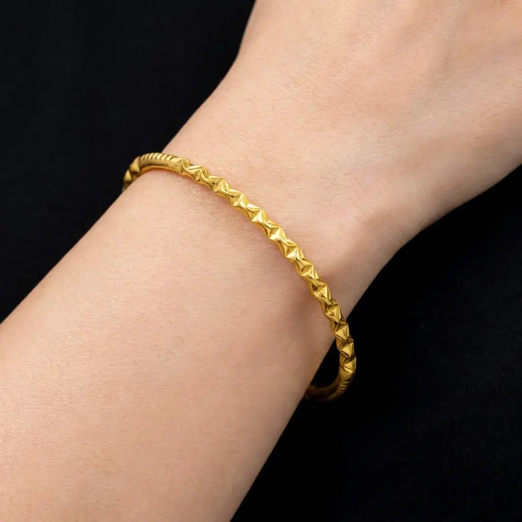 Golden Bangle PGB42-041