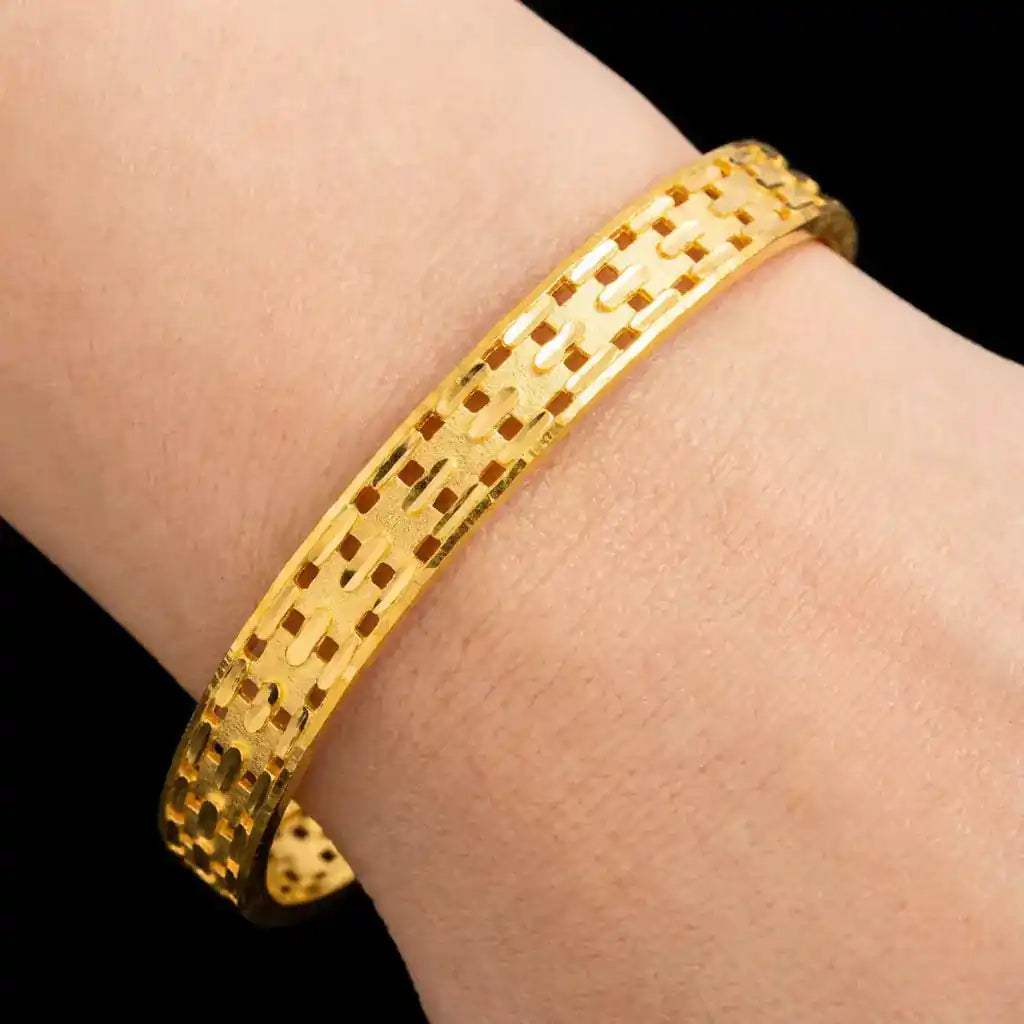 Golden Bangle PGB131-571