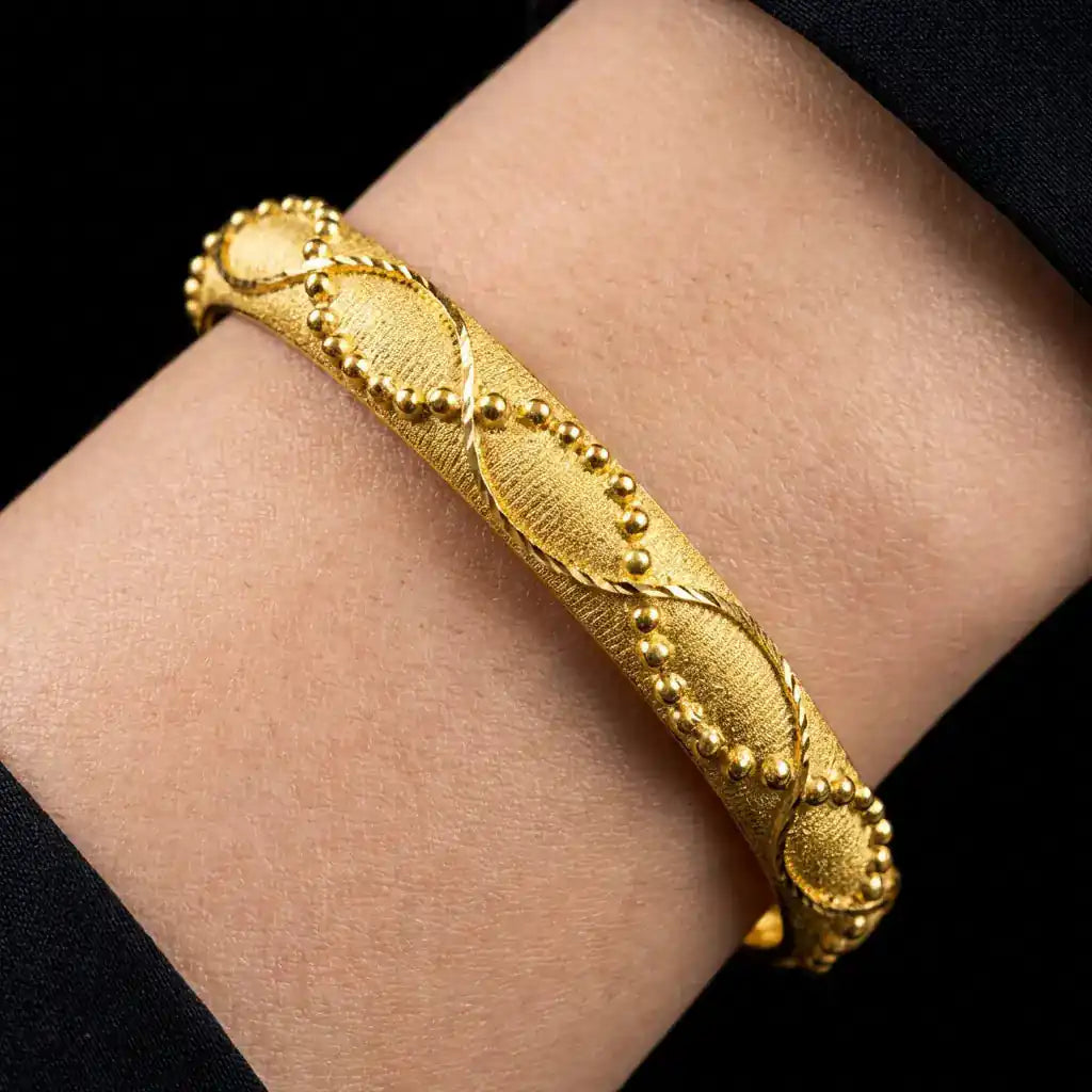 Golden Bangle PGB48-022