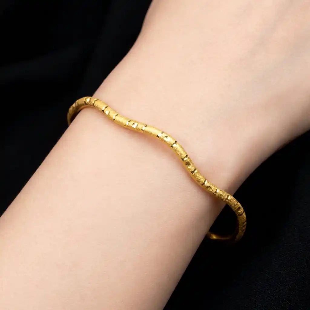 Golden Bangle PGB53-031