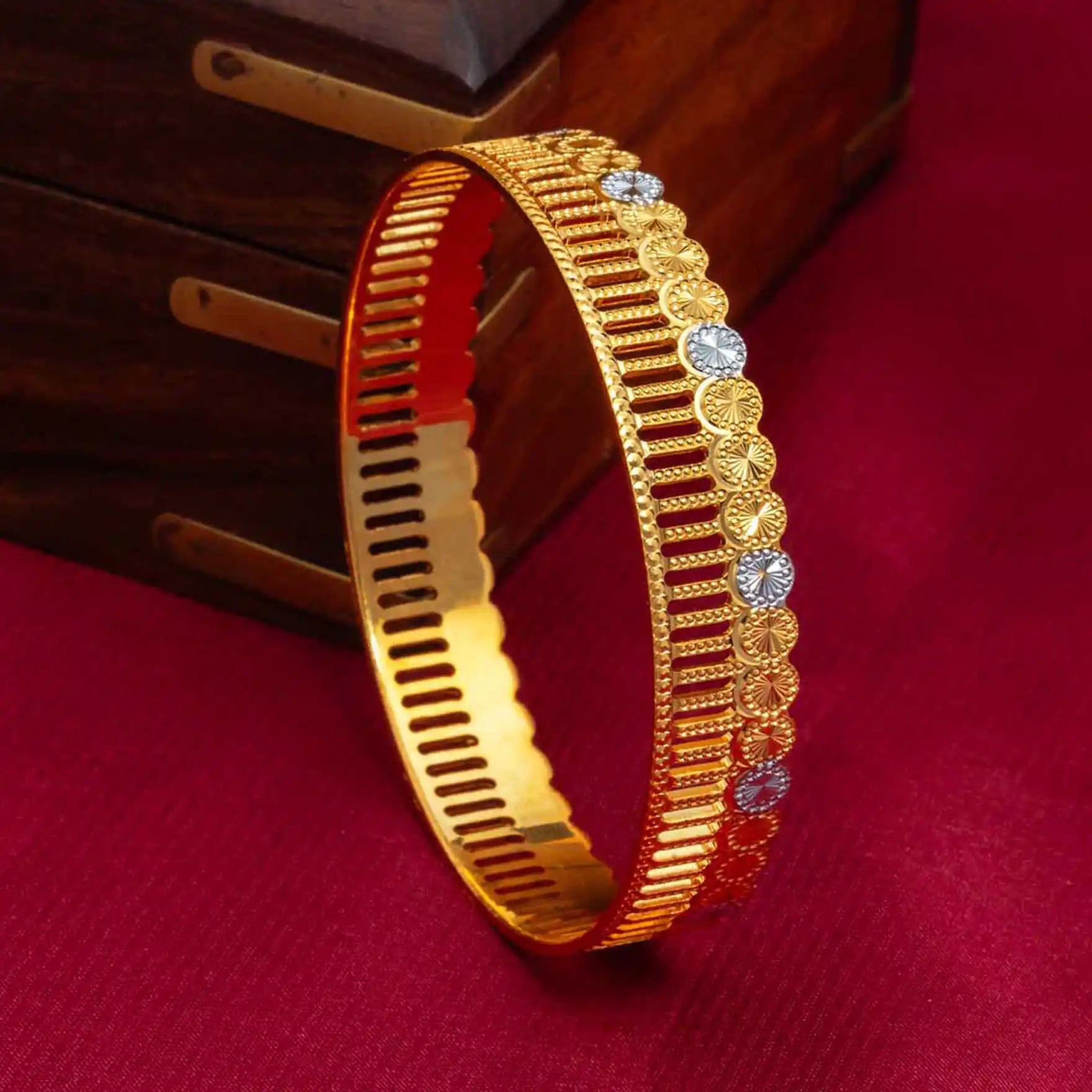 Rhodium Bangle PRGB23-26-003