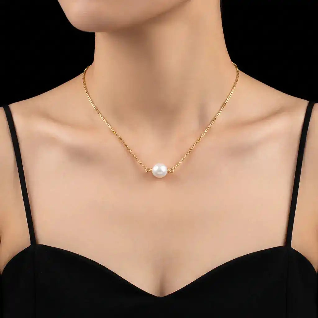 Simple Pearl Necklace