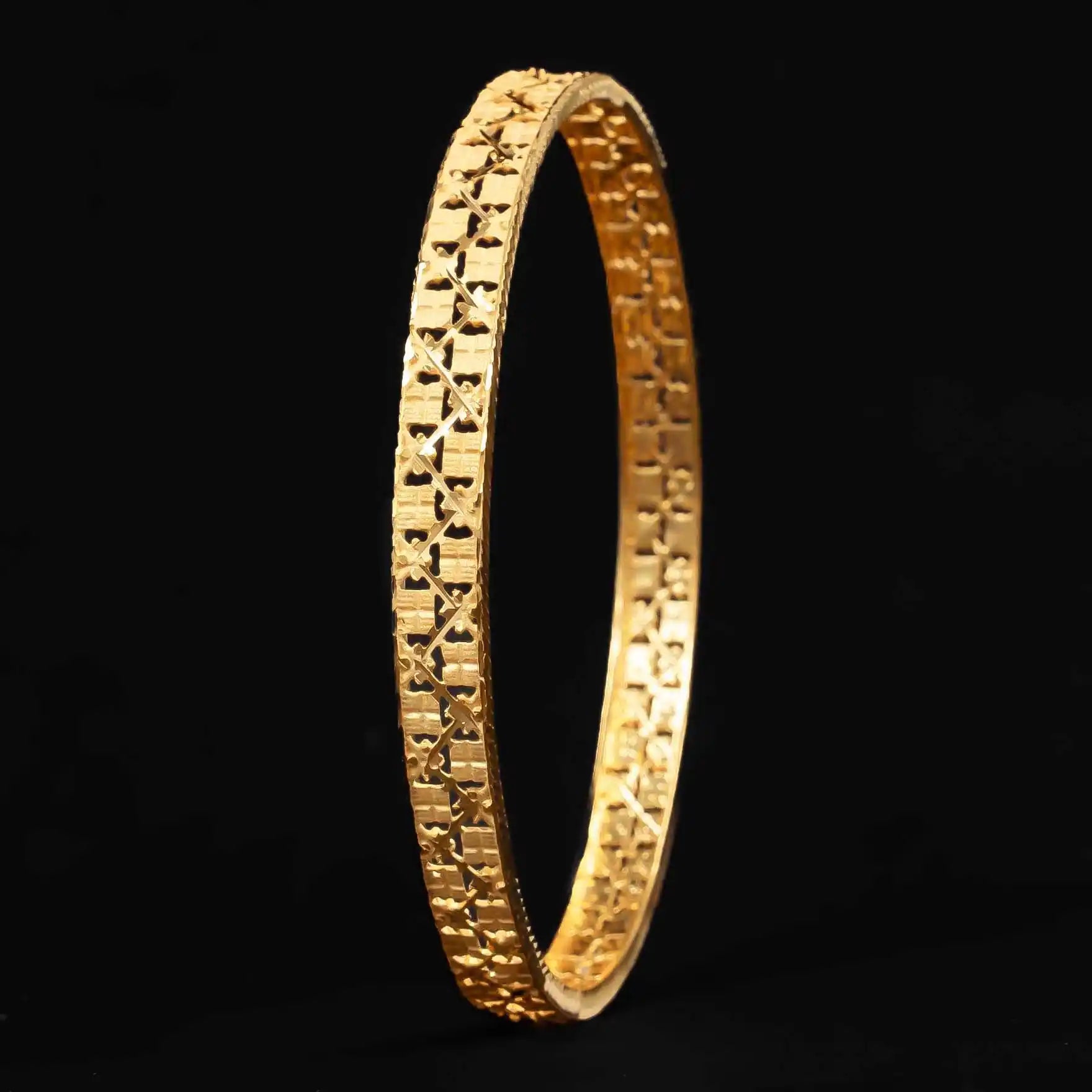 Golden Bangle PGB262-571