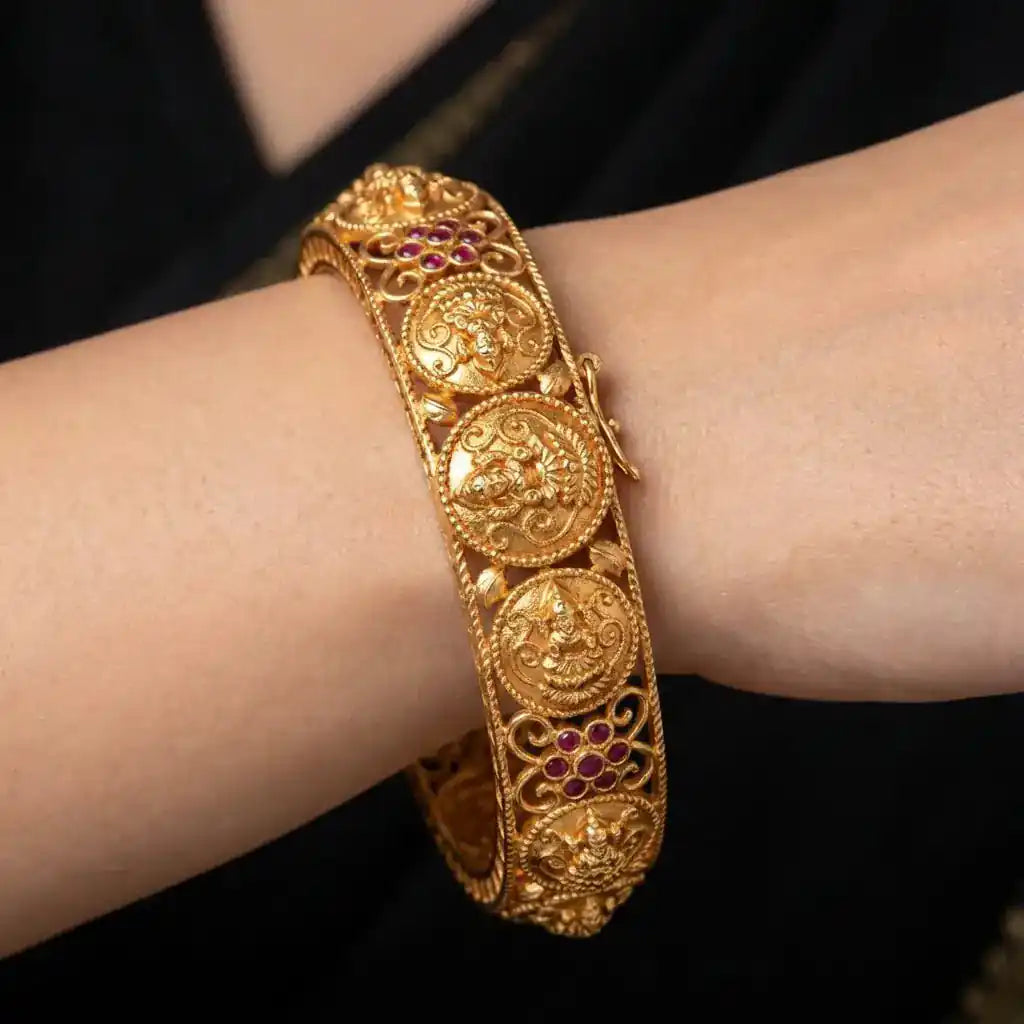 STONE GHERU SRESHTA BANGLE PSGRBSR6R-055