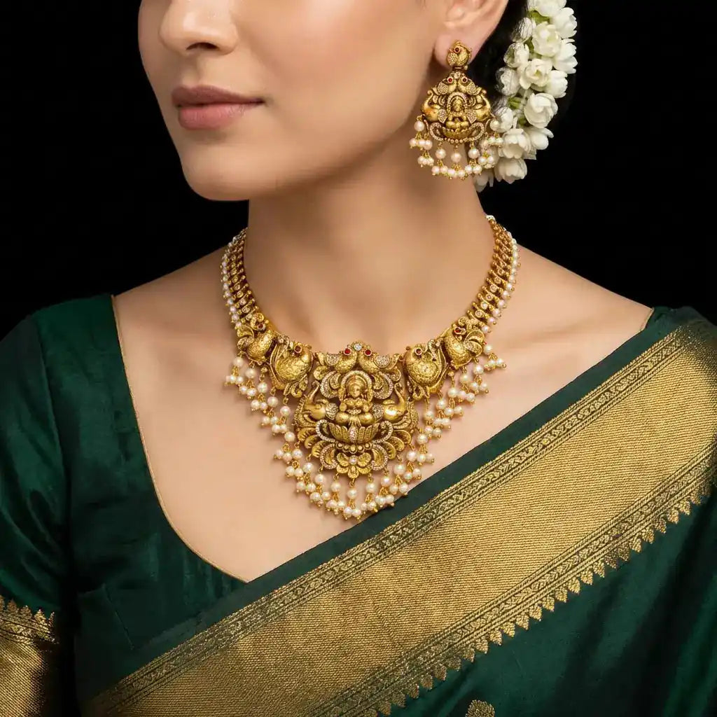 Sreshta Collection Gheru Necklace with Earrings PSGRNSSR3WR-0031, PSGRHSTSR2WR-053