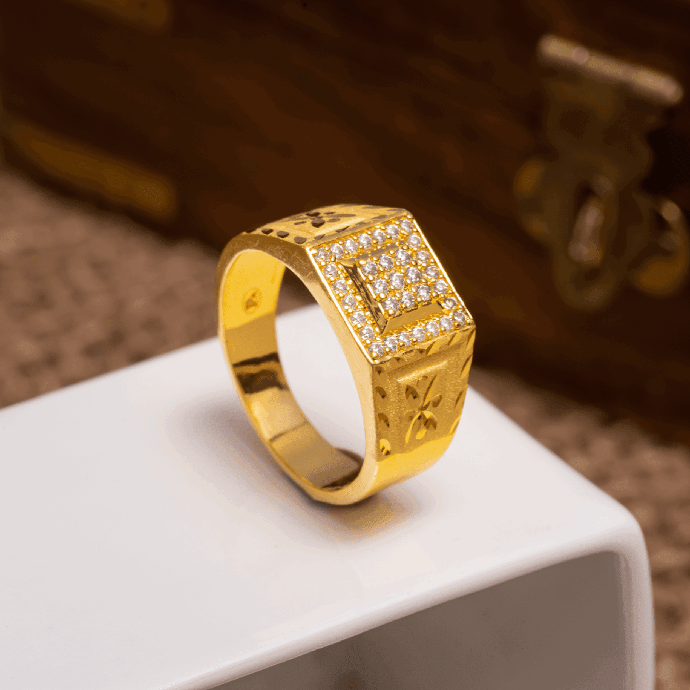 Gents Golden Ring PSGR4W-062 - Parakkat Jewels