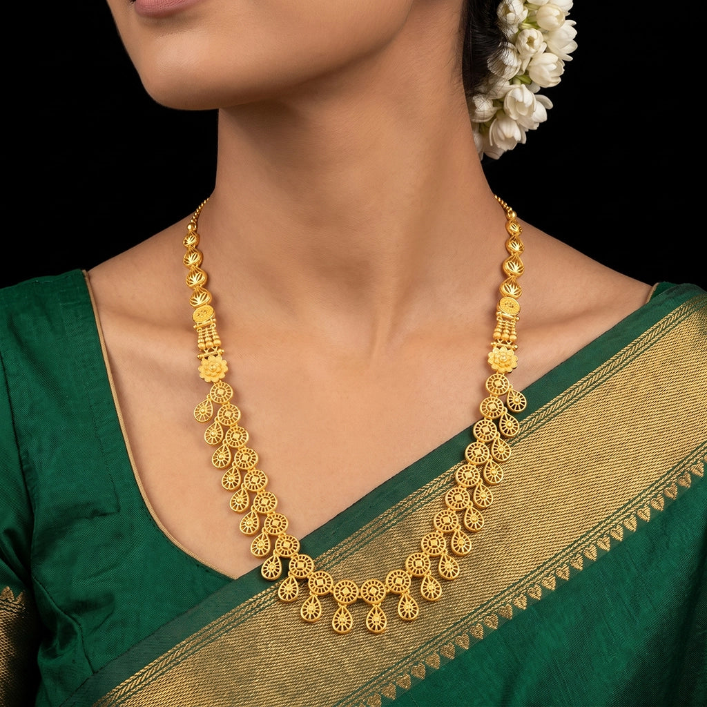 Floret Wheel Fringe Plain Necklace Gold Layered