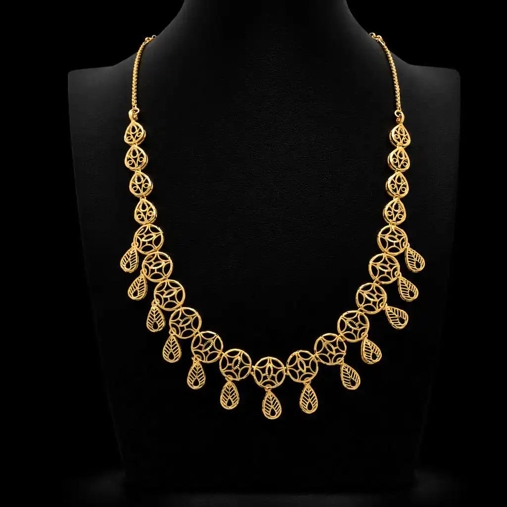 Fashionable 1 Gm Gold Plated Necklace
