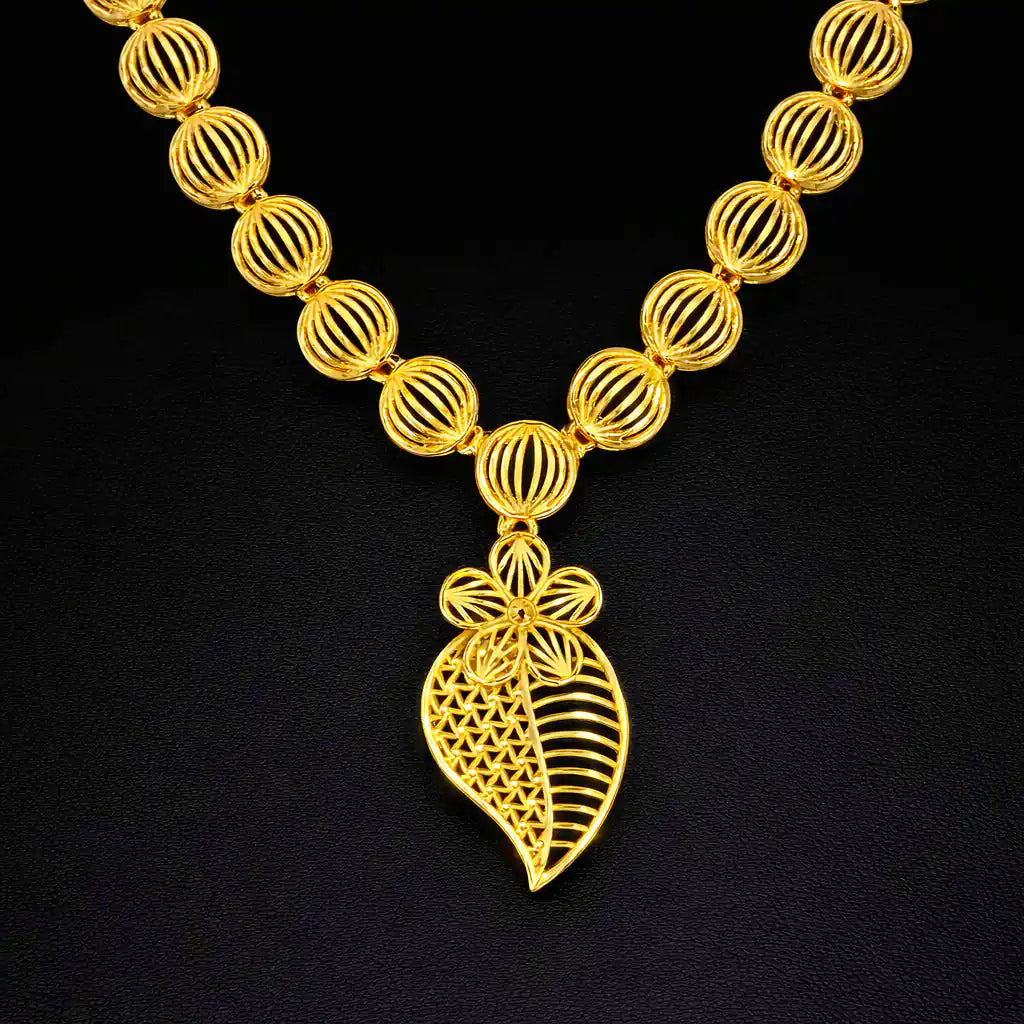 Golden Necklace medium PGNM24-085