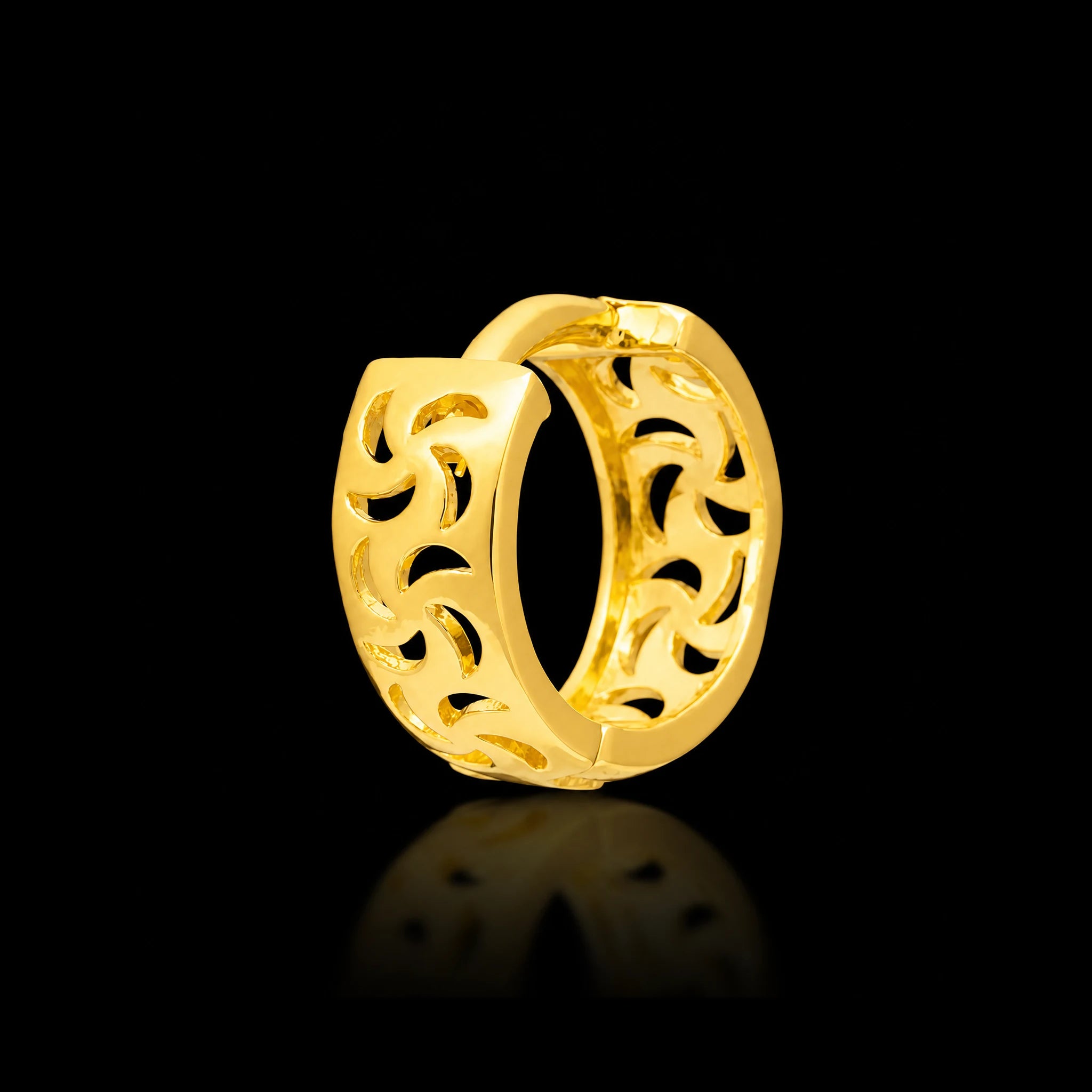 Golden Hoop Earring PGRST34-09
