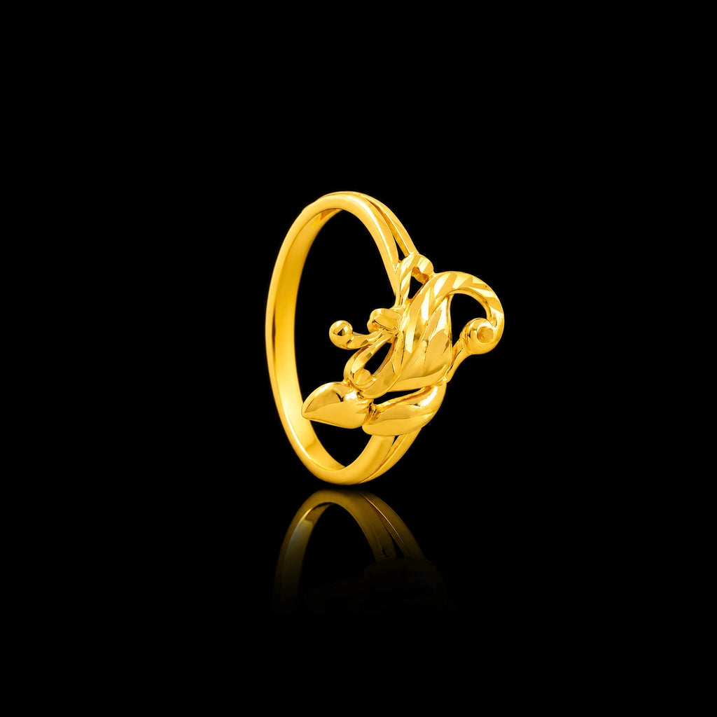 Bloom Leaf Curl Band Ring Gold Layered