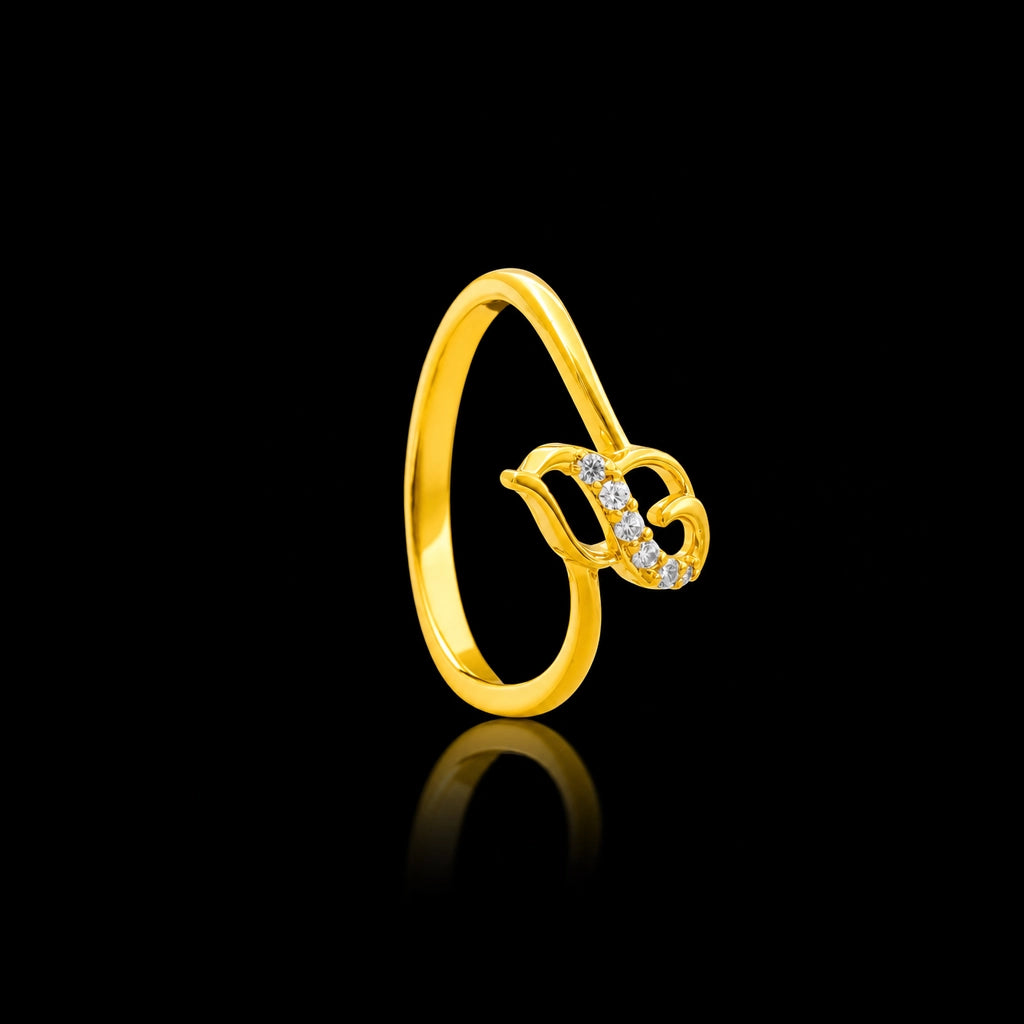 CZ Heart Curl Slim Stone Ring Gold Layered